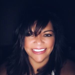 Meet your Posher, Tina